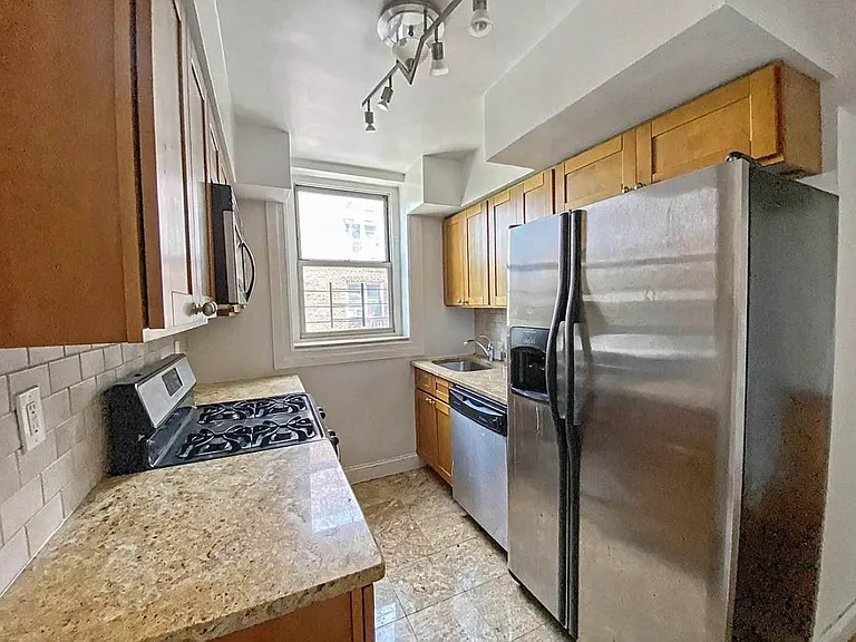 67-41 Burns St #304 — Photo 3