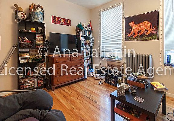 4th image of 34-38 42nd St #3LF