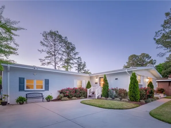 549 Canterbury Rd, Virginia Beach, VA 23452