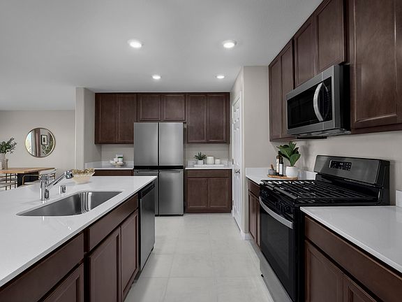 Plan 2069 Modeled - Stainless steel appliances