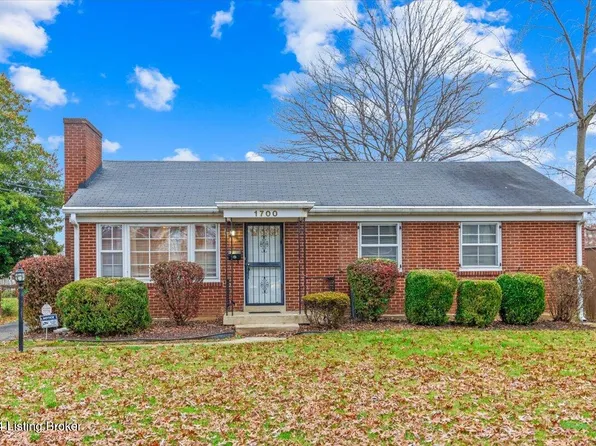 1700 Larkmoor Ln, Watterson Park, KY 40218