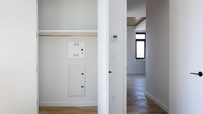 Rented by Nooklyn NYC LLC | media 55