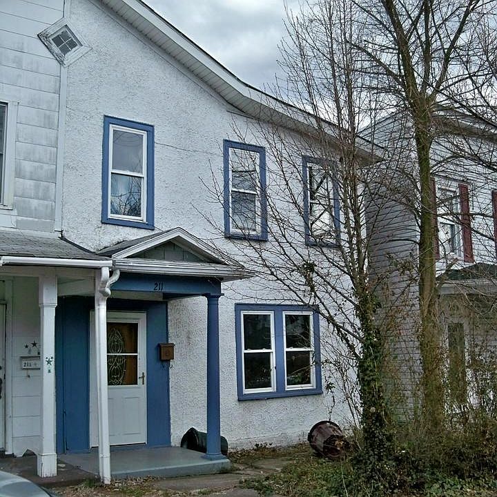 Exterior (Front)