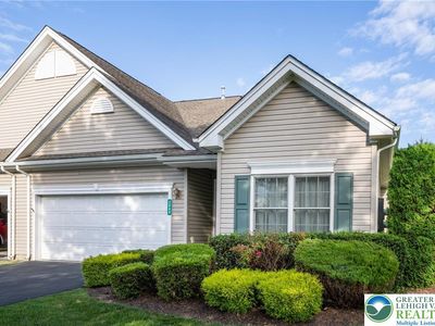 2045 Bally Dr, Northampton, PA, 18067