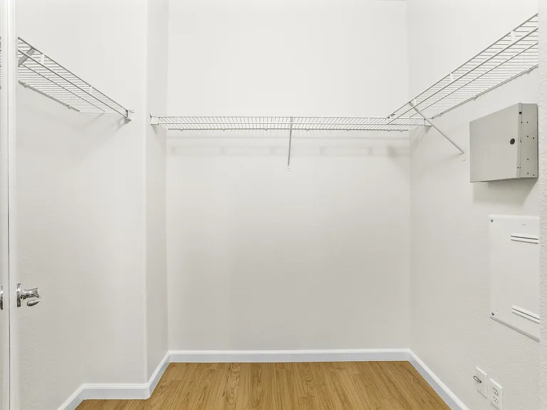 2189 Beech Cir #1 — Photo 7