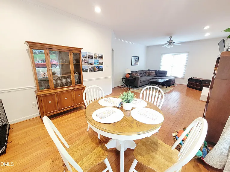 207 Danforth Dr — Photo 10