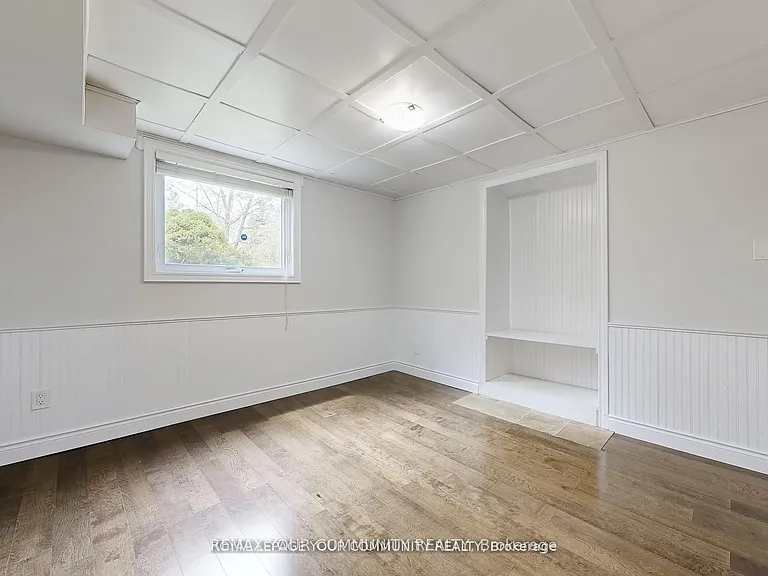 52 Eleanor Cir #LOWER — Photo 18