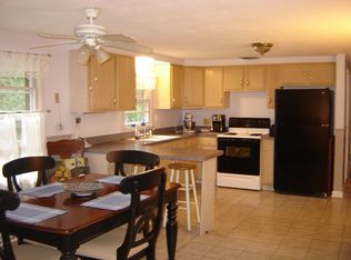 371 Durham Rd, Guilford, CT 06437