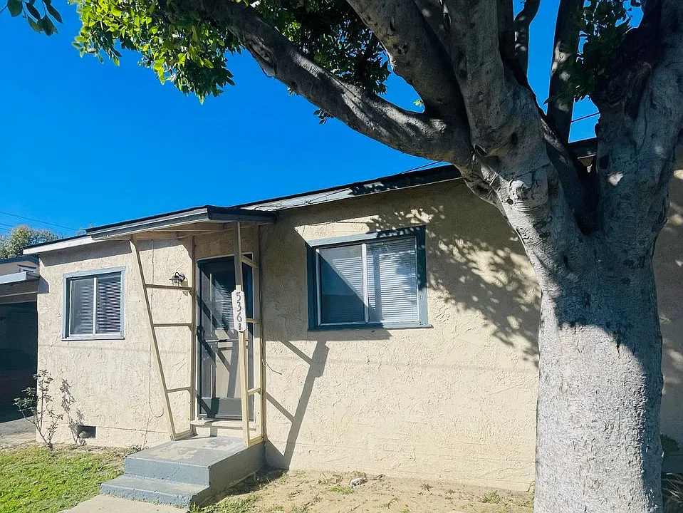 536 & 538 Acacia Rd