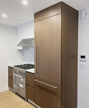 5th image of 33-66 Farrington St #10F