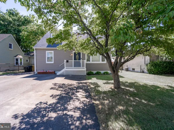 149 Riviera Dr, Pasadena, MD 21122