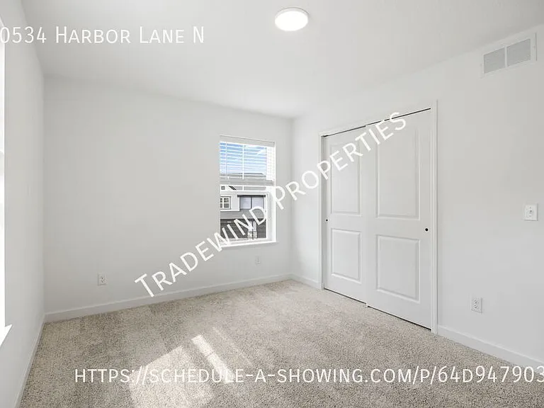 10534 Harbor Ln N — Photo 24