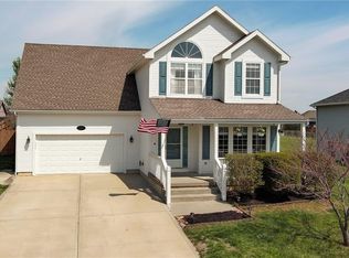 2156 Shenandoah Dr, Leavenworth, KS 66048