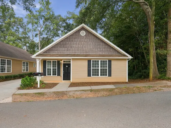 120 Carver St, Fayetteville, GA 30214