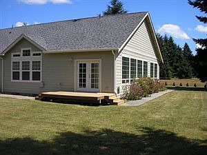 5th image of 2624 174th Ave SE