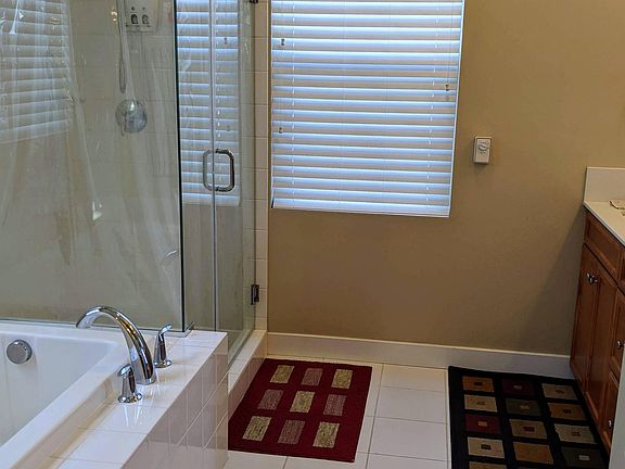 5th image of 11488 Beechnut St