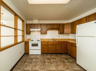 1095 Westside Dr #210, Fergus Falls, MN 56537