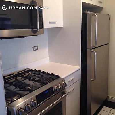 Rented by Compass | media 20