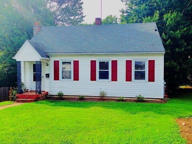 1st image of 4931 Sycamore Pl