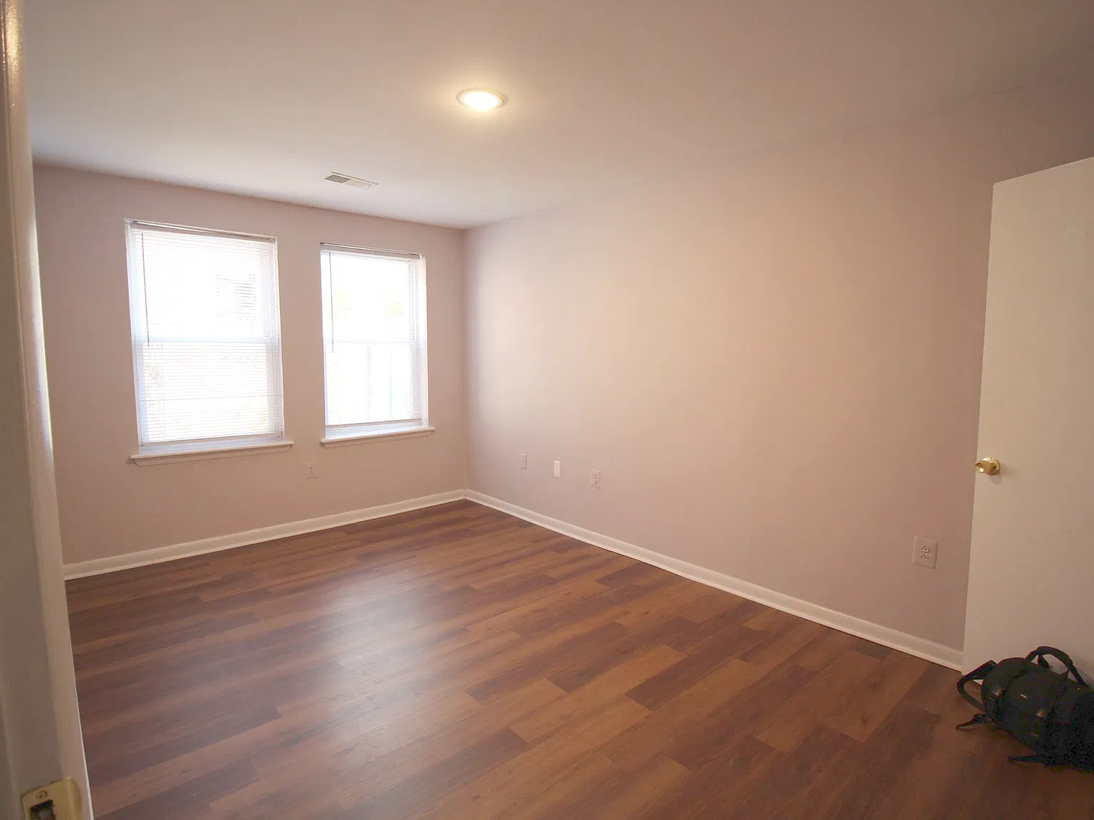 949 Belmont Avenue - A — Photo 4