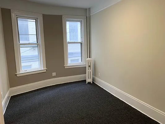 Rented by Limestone Realty Bklyn, LLC | media 13
