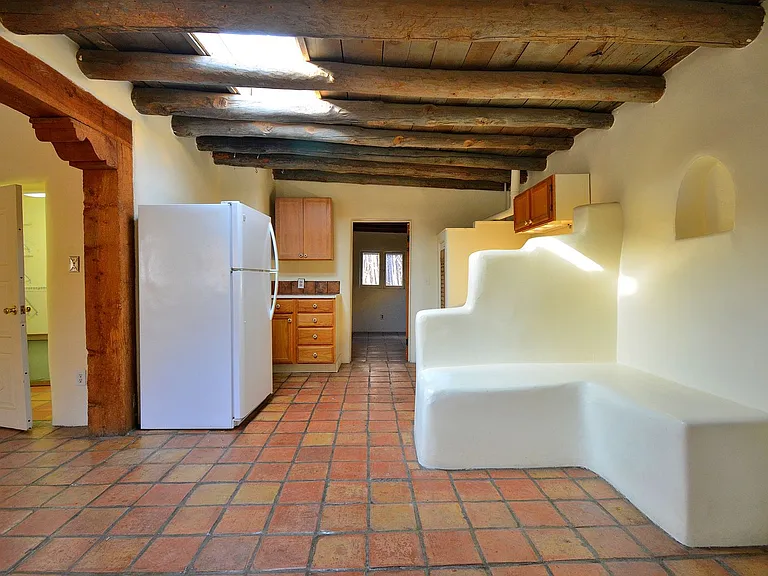 142 Duran St #2 — Photo 4