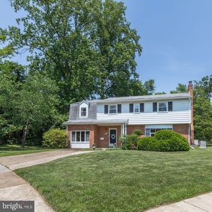 6115 Lone Oak Dr, Bethesda, MD, 20817