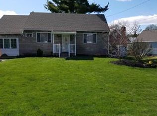 1107 Whitney Ave, Easton, PA 18045