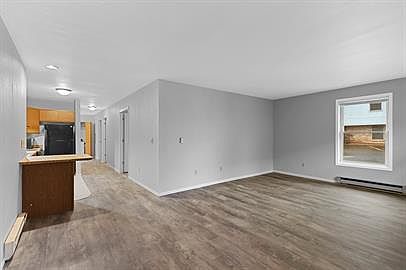 1st image of 835 Wisconsin St #15800234