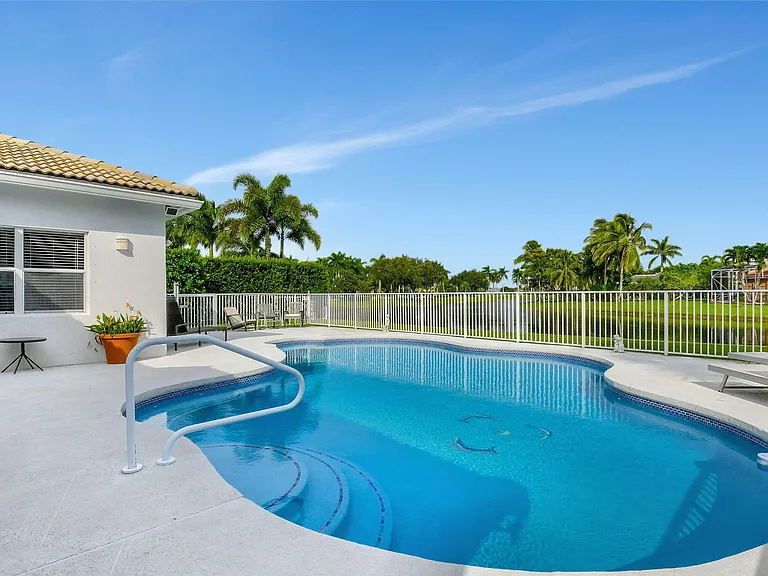 11723 Waterbend Ct — Photo 11