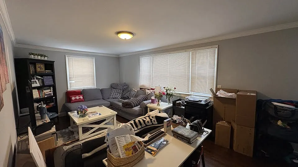 3 bed, 1100 sqft, $3,400 — Photo 3