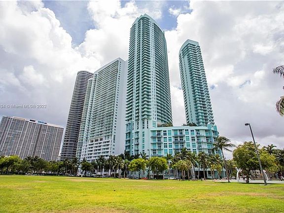 2nd image of 1900 N Bayshore Dr APT 2110