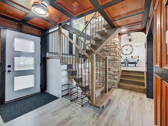 5th image of 3943 Seaway Rd