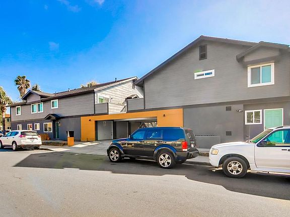 3rd image of 995 Donax Ave