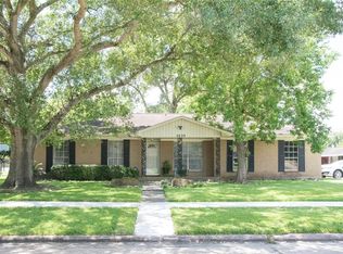 5639 Newquay St, Houston, TX 77085