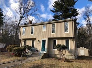 211 Hampton Rd, Sharon, MA 02067