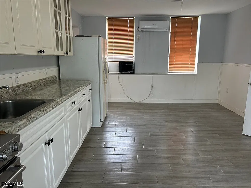 1 bed, 1.0 bath, 640 sqft, $1,100 — Photo 4