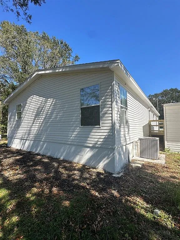 2 bed, 2.0 bath, 1512 sqft, $1,990 — Photo 2