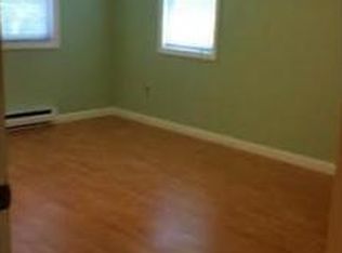 161 Heritage Dr, Northbridge, MA 01534