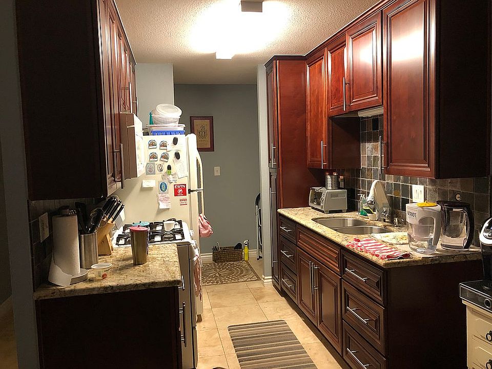 2nd image of 4855 Cole St Unit 14