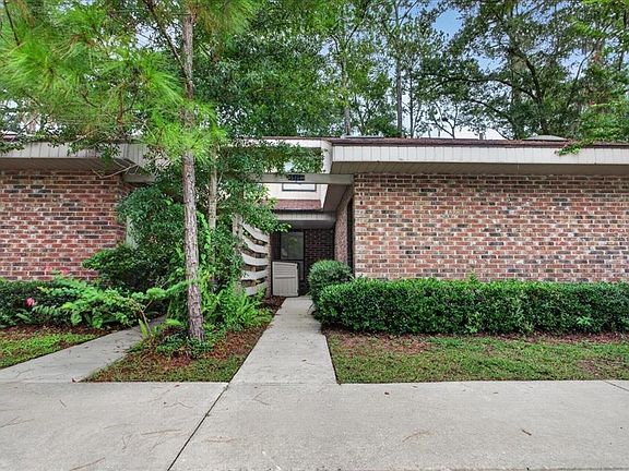 2nd image of 5204 NW 34TH PLACE