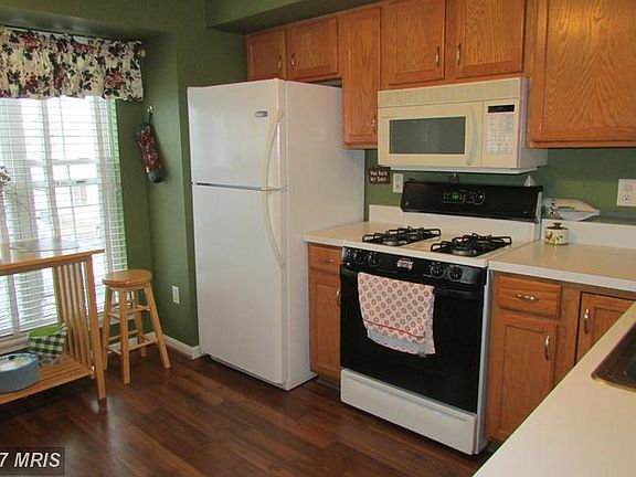 2nd image of 5642 Joseph Ct