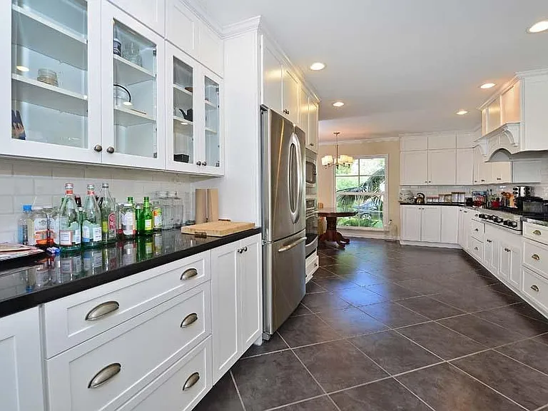 Kitchen Buffet