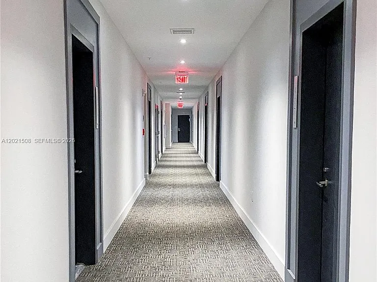 1600 SW 1st Ave #515 — Photo 33
