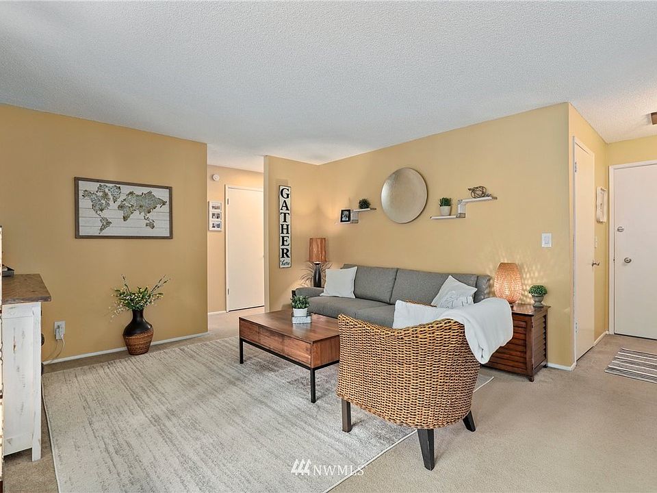 ISLANDIA CONDOMINIUMS 5630 200th St SW Lynnwood WA Zillow