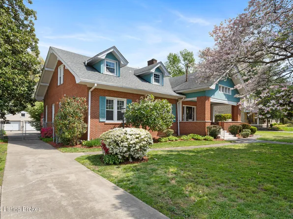 3227 Robin Rd, Audubon Park, KY 40213