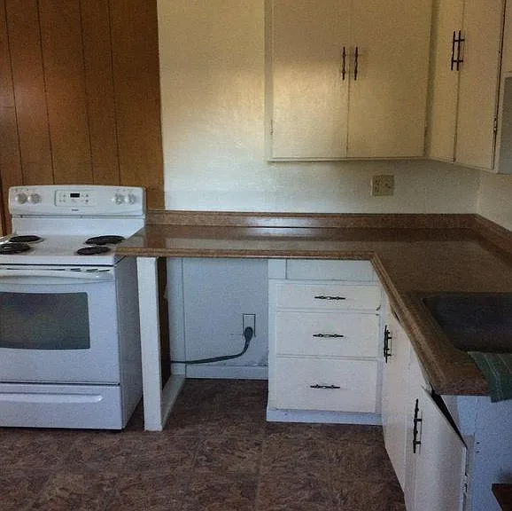 948 Ohio St — Photo 25