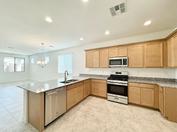 8934 W Orange Dr, Glendale, AZ 85305
