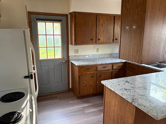 5th image of 4977 S 26th St