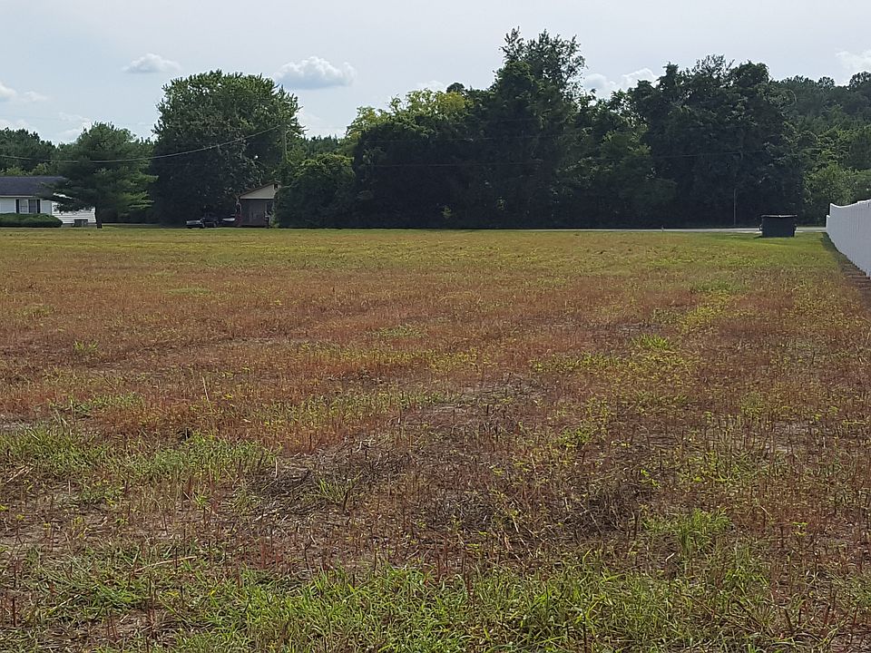 2nd image of Gull Point Rd